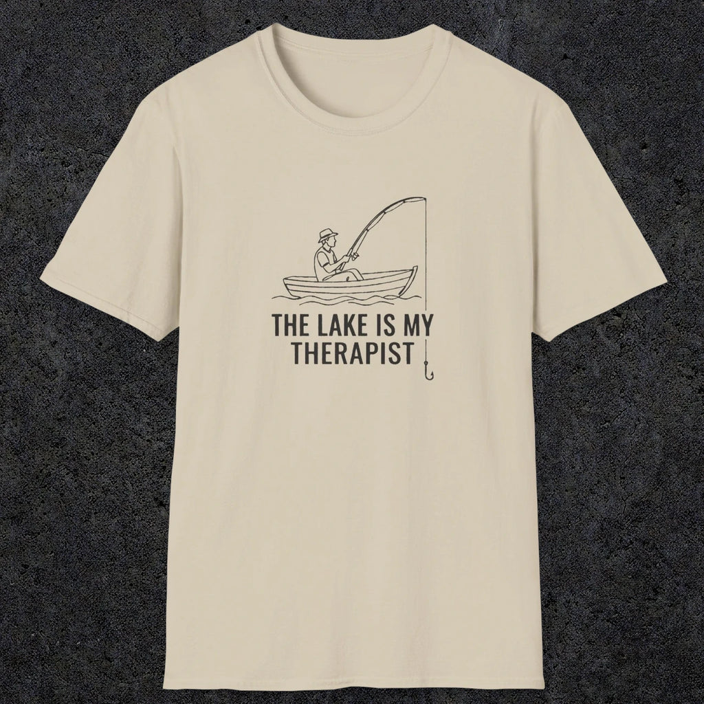 053 The lake is my therapist | Funny Dad T-Shirt | RustyDad