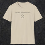 0697 The Grill Is My Therapist | Funny Dad T-Shirt | RustyDad