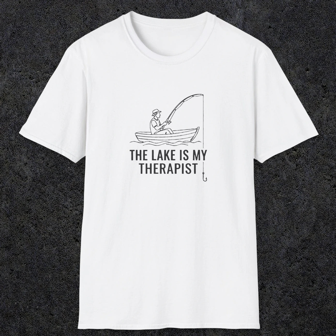 053 The lake is my therapist | Funny Dad T-Shirt | RustyDad